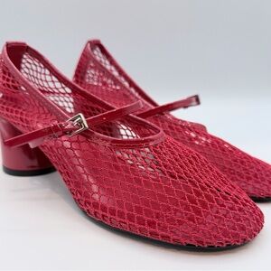 Steve Madden “Raynor red” Patent leather with mesh upper